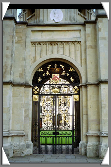 bishopgate.jpg